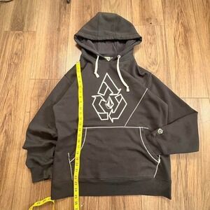 Volcom black hoodie with white logo Size S #skater (0118)